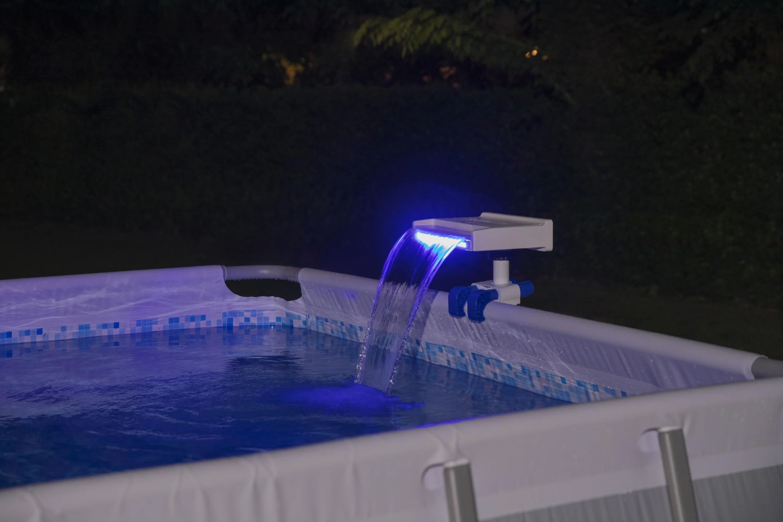 Flowclear™ Pool Wasserfall mit LED-Licht für Stahlrahmen Pools - Image 6